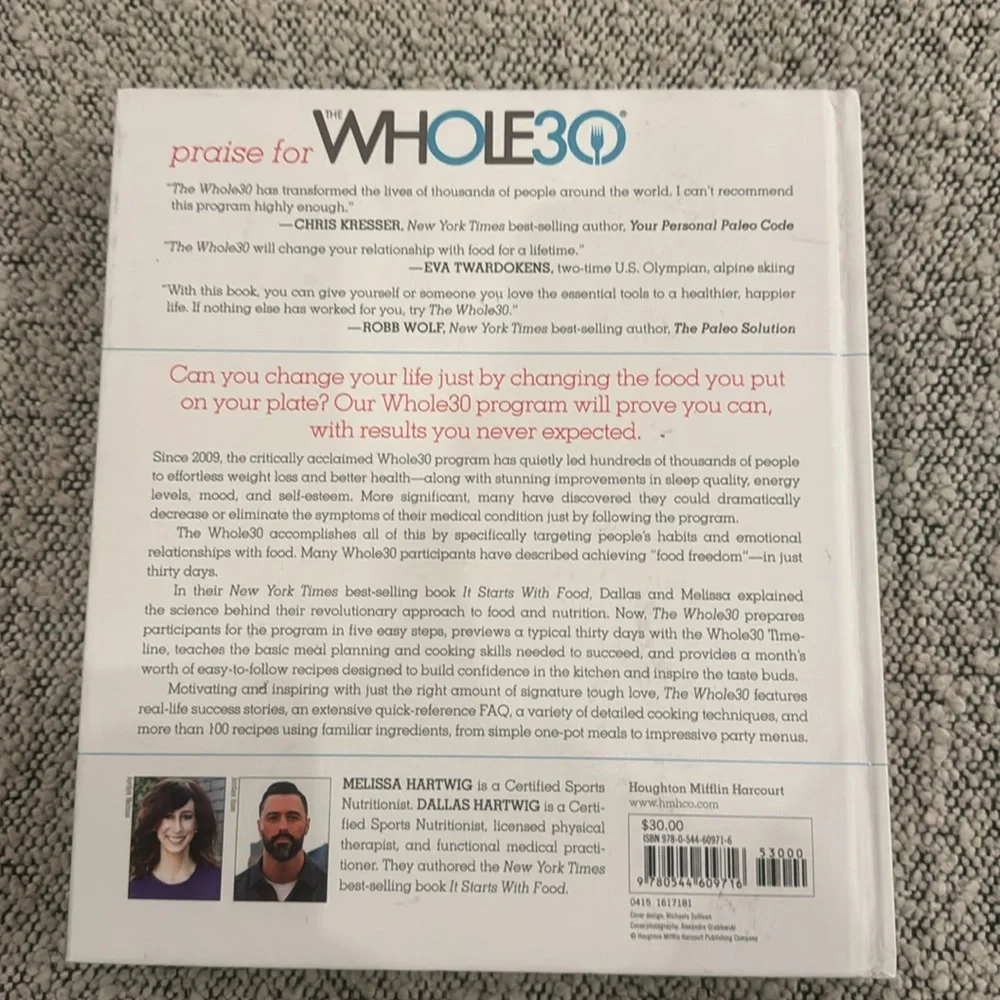Whole 30‎ hardback book